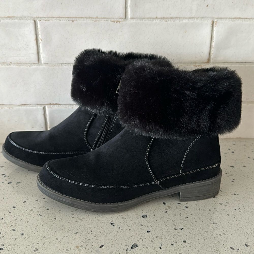 Propet Tabitha Women's Black Faux Suede & Fur Casual Zipper Ankle Boots Size 7.5